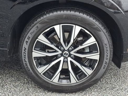 Used 2023 Volvo XC60 B5 Core w/ Climate Package image 8