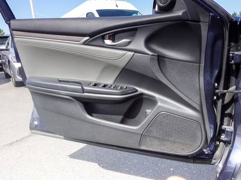 Used 2020 Honda Civic EX-L image 17
