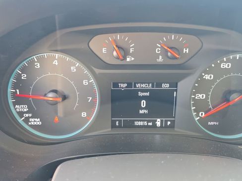 Used 2022 Chevrolet Malibu LT image 12