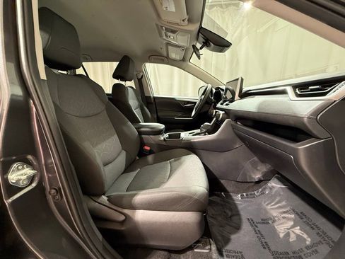Certified 2024 Toyota RAV4 XLE AWD/4WD image 21