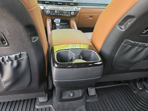 Used 2025 Kia Telluride SX X-Line AWD/4WD image 24