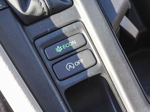 Used 2025 Honda Accord LX image 33