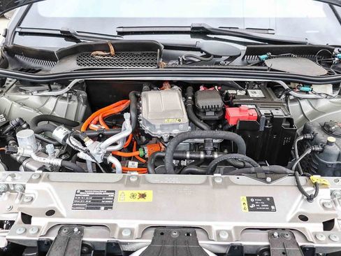 Used 2025 BMW iX xDrive50 w/ Convenience Package image 29