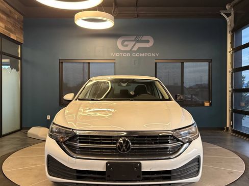 Used 2024 Volkswagen Jetta S FWD image 8