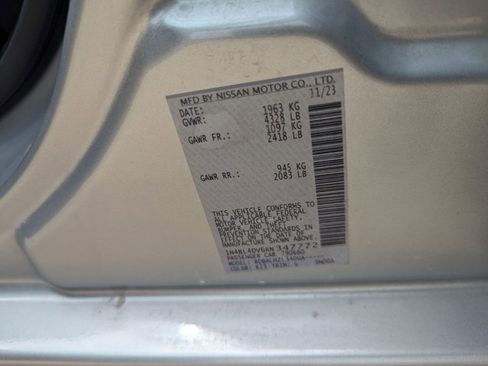 Used 2024 Nissan Altima 2.5 SV image 23