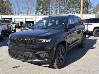 New 2025 Jeep Grand Cherokee Altitude video 2