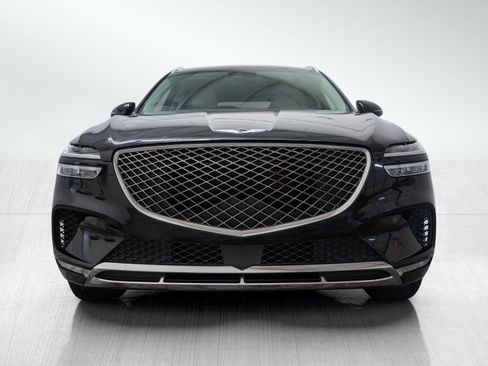 Used 2022 Genesis GV70 2.5T AWD/4WD image 2