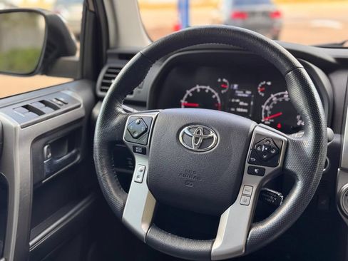 Used 2023 Toyota 4Runner SR5 Premium w/ Moonroof Package AWD/4WD image 26