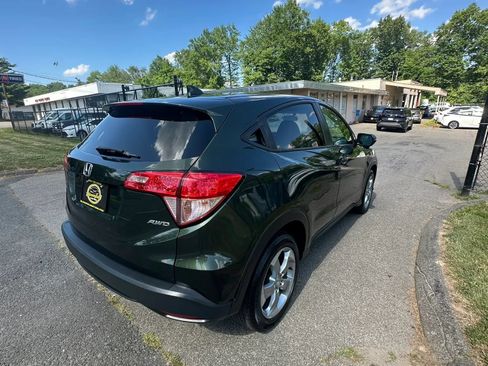 Used 2017 Honda HR-V EX image 5