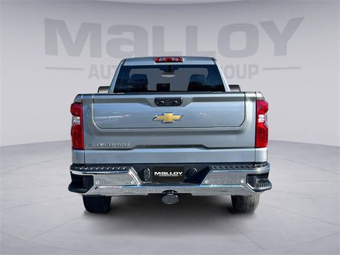 Used 2026 Chevrolet Silverado 1500 W/T w/ WT Safety Package image 4