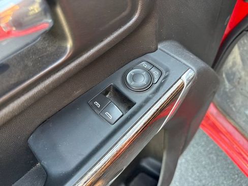 Used 2022 GMC Sierra 3500 SLE w/ SLE Convenience Package AWD/4WD image 23