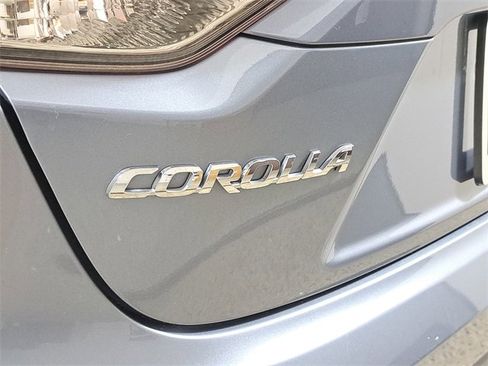Used 2024 Toyota Corolla LE image 9