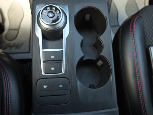 Used 2025 Ford Escape ST-Line AWD/4WD image 23