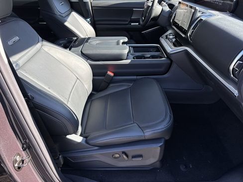 New 2026 Ford Expedition Max Platinum image 14