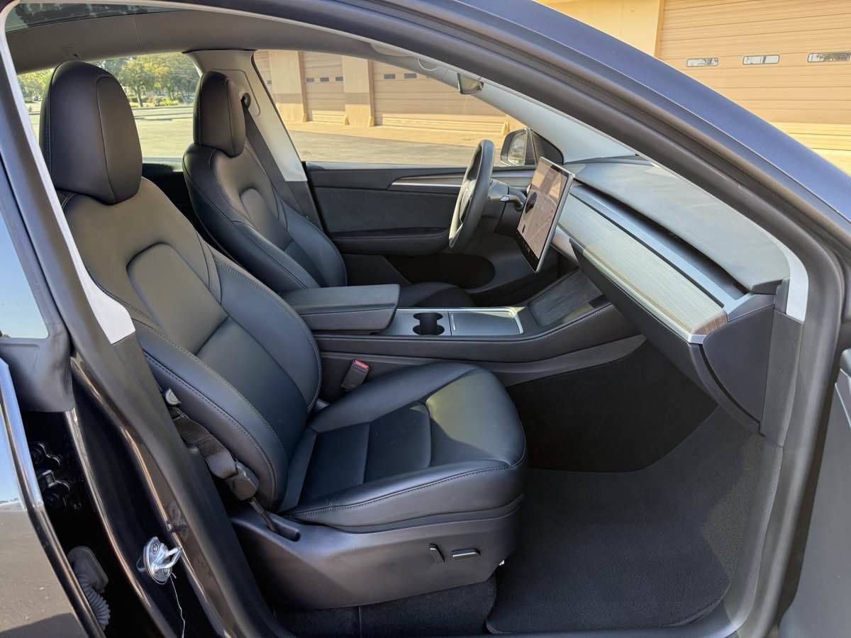 Used 2024 Tesla Model Y Long Range RWD image 20
