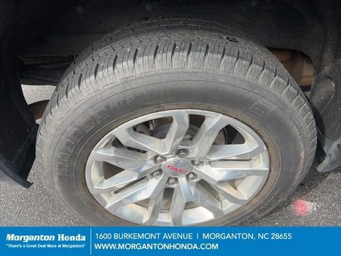 Used 2022 GMC Sierra 1500 SLT w/ SLT Premium Plus Package AWD/4WD image 14