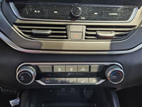 Used 2026 Nissan Altima 2.5 SR FWD image 22