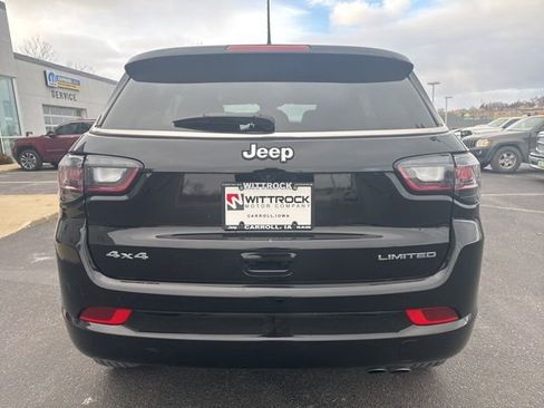 Used 2022 Jeep Compass Limited w/ Elite Group image 7