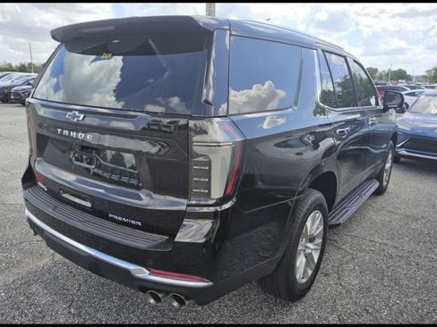 Used 2025 Chevrolet Tahoe Premier image 4
