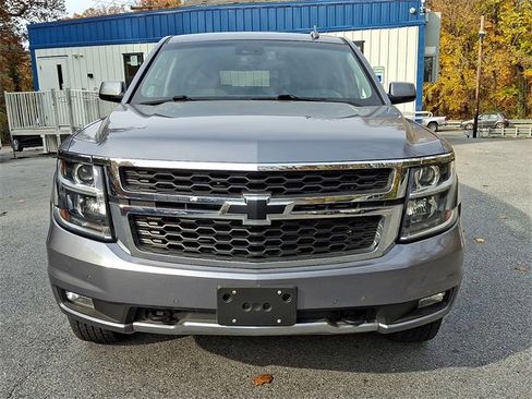 Used 2018 Chevrolet Tahoe LT image 3