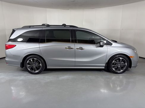 Used 2023 Honda Odyssey Elite image 10