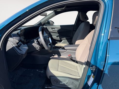 New 2026 Audi Q3 quattro 2.0T AWD/4WD image 10