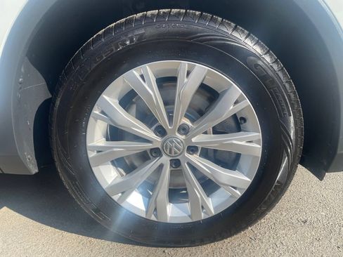 Used 2020 Volkswagen Tiguan S AWD/4WD image 12