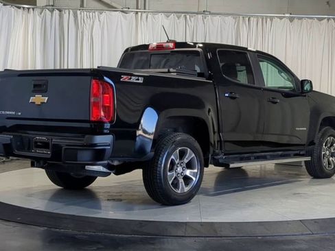 Used 2017 Chevrolet Colorado Z71 AWD/4WD image 10