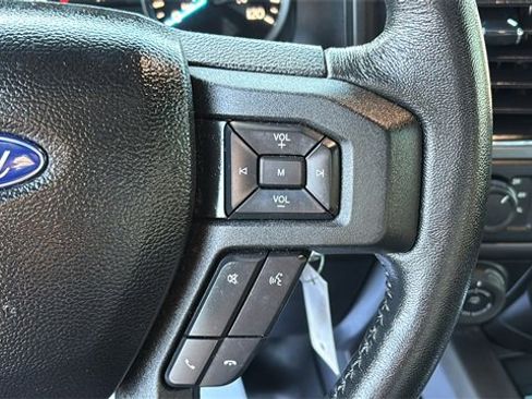 Used 2018 Ford F150 XLT w/ Equipment Group 302A Luxury image 14