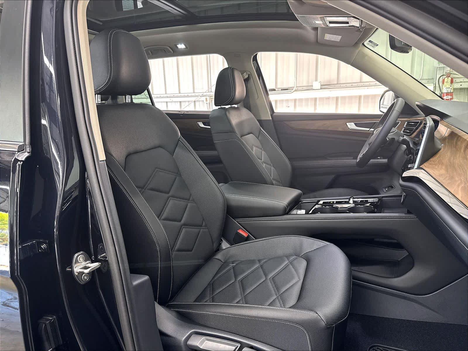 New 2026 Volkswagen Atlas SE AWD/4WD image 11