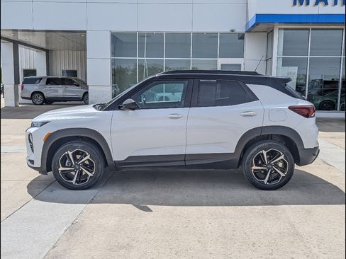 Used 2022 Chevrolet TrailBlazer RS AWD/4WD image 9