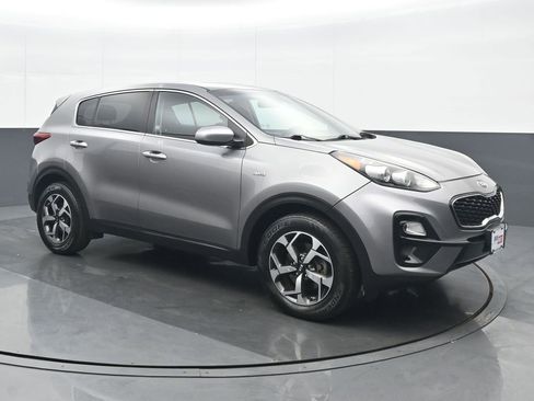 Used 2020 Kia Sportage LX AWD/4WD image 9