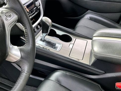 Certified 2017 Nissan Murano Platinum w/ Platinum Technology Package image 18