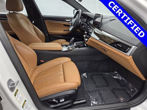 Certified 2023 BMW 540i xDrive w/ Premium Package image 13