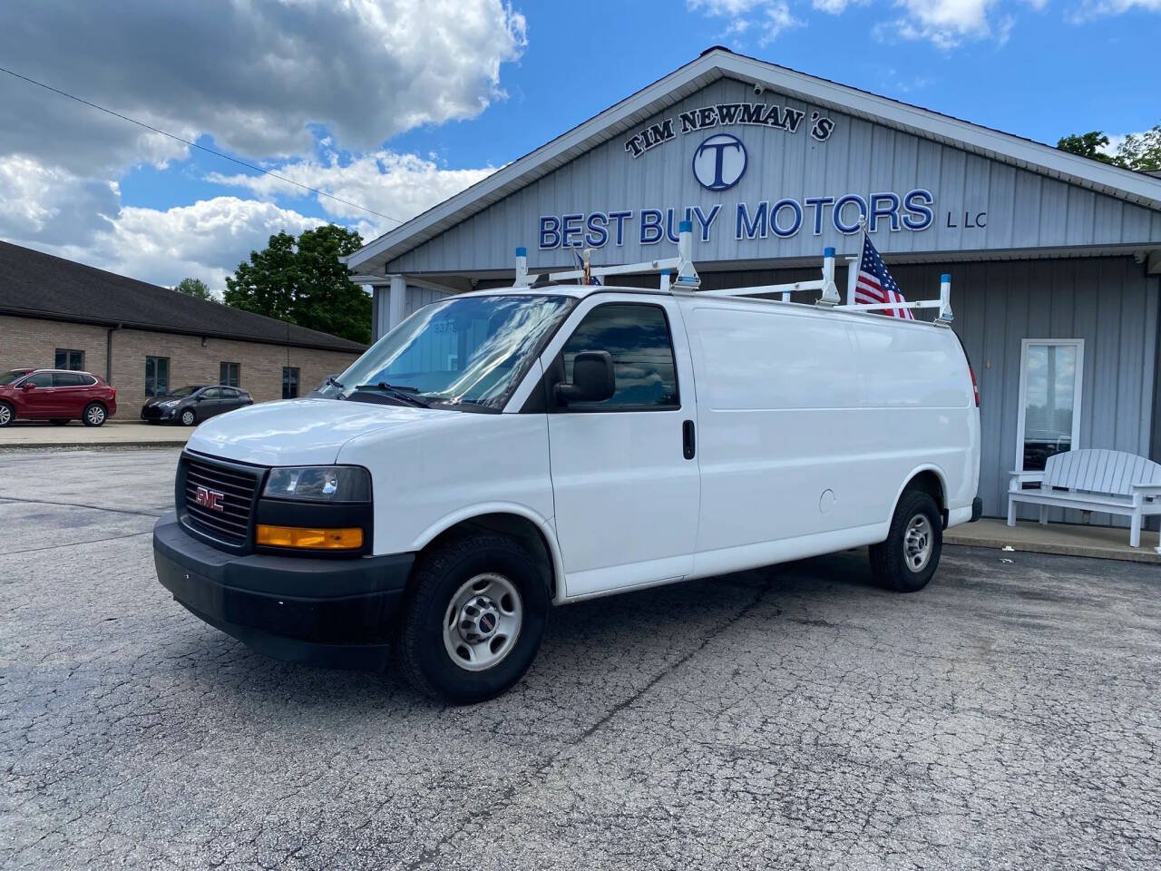 Used 2018 GMC Savana 2500 Extended RWD image 18