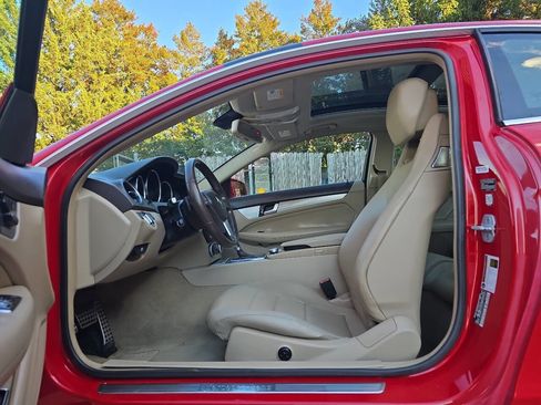 Used 2014 Mercedes-Benz C 250 Coupe image 9