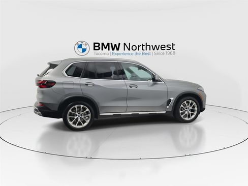 New 2026 BMW X5 xDrive40i image 4