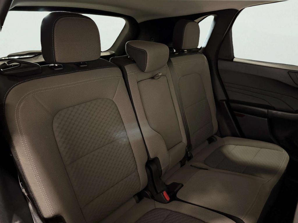 Used 2022 Ford Escape SE w/ Convenience Package AWD/4WD image 24