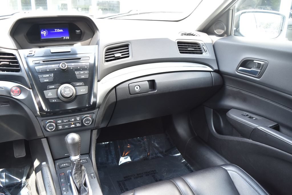 Used 2021 Acura ILX FWD image 12