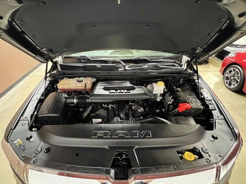 Used 2022 RAM 1500 Laramie RWD image 23