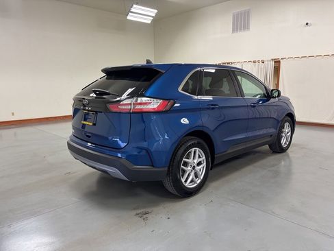 Used 2024 Ford Edge SEL AWD/4WD image 8