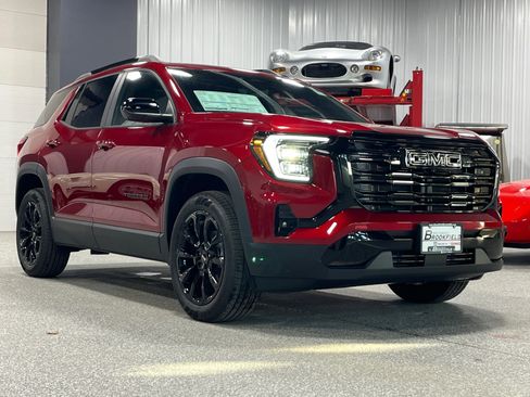 New 2026 GMC Terrain Elevation w/ Elevation Premium Package image 7