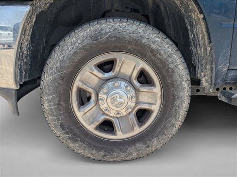 Used 2020 RAM 2500 Tradesman w/ Chrome Appearance Group AWD/4WD image 18