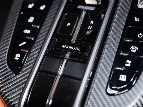 New 2026 Aston Martin V8 Vantage Coupe image 31