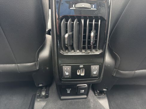 Used 2022 Jeep Compass Limited w/ (RED) Package image 26