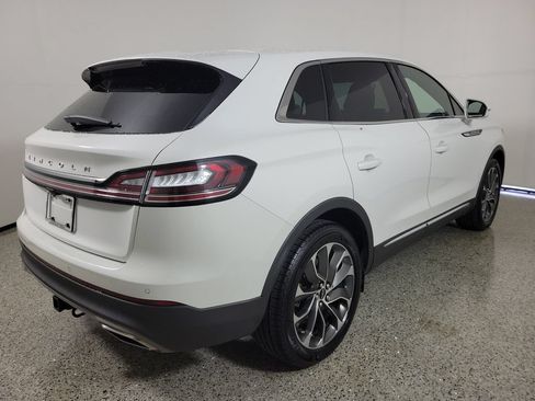 Certified 2023 Lincoln Nautilus Reserve w/ Class II Trailer Tow Package FWD image 4