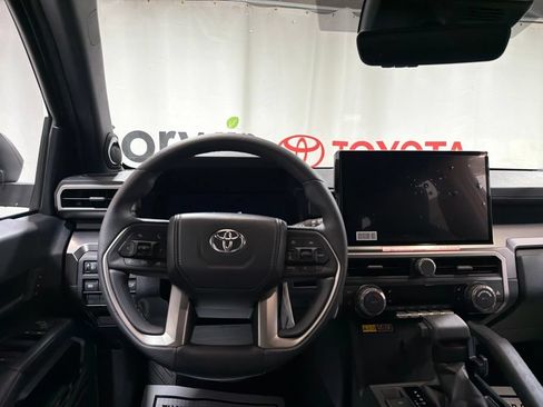 Used 2026 Toyota 4Runner TRD Off-Road Premium AWD/4WD image 20