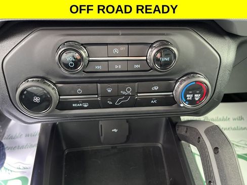 Used 2024 Ford Bronco Big Bend AWD/4WD image 22