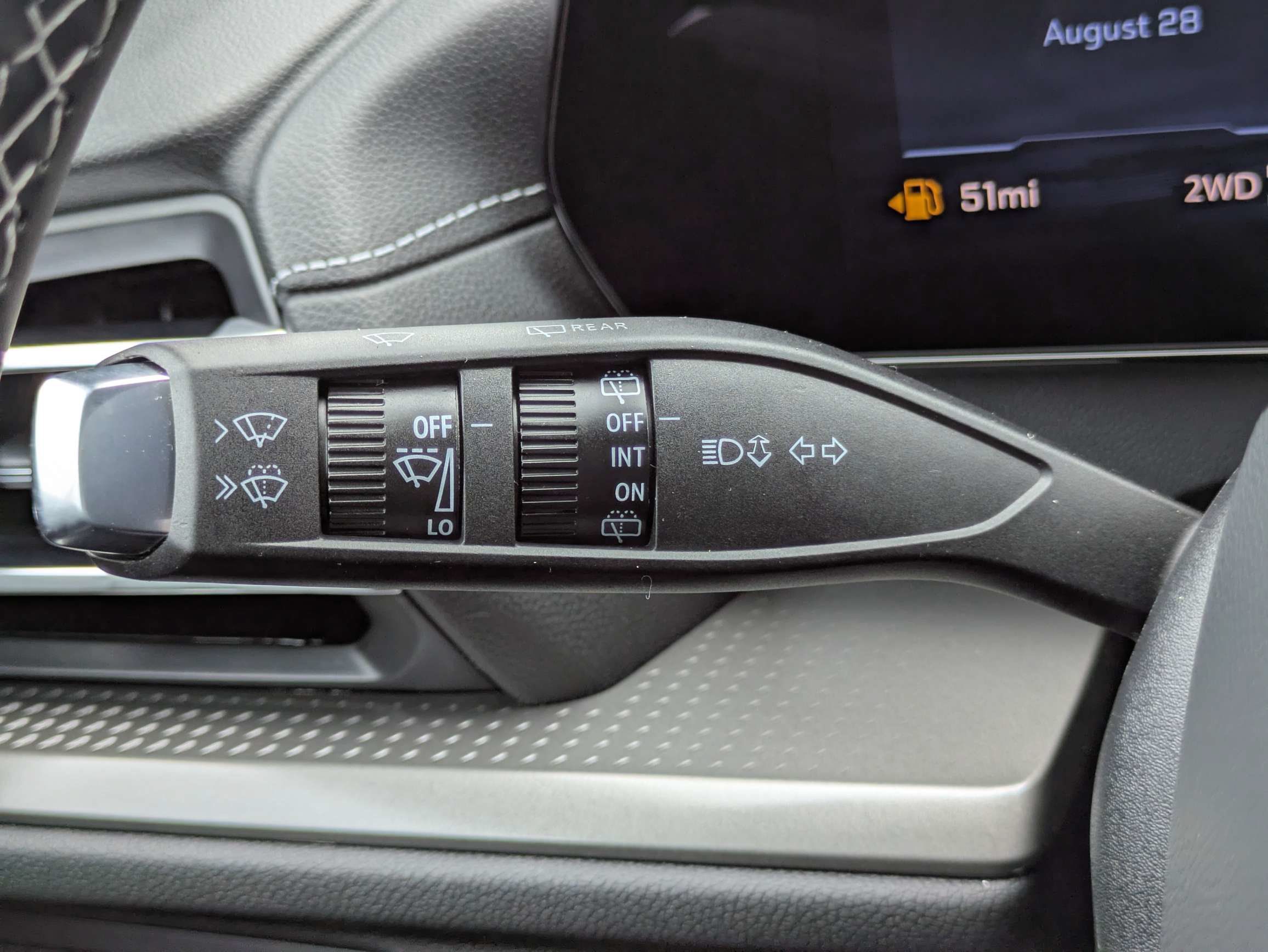 New 2027 Chevrolet Traverse LT w/ Midnight/Sport Edition AWD/4WD image 18