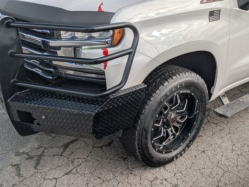 Used 2022 Chevrolet Silverado 1500 LTZ w/ LTZ Premium Texas Edition AWD/4WD image 11